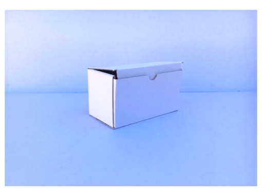 Boite postale carton d'emballage blanc 15x8x8 cm