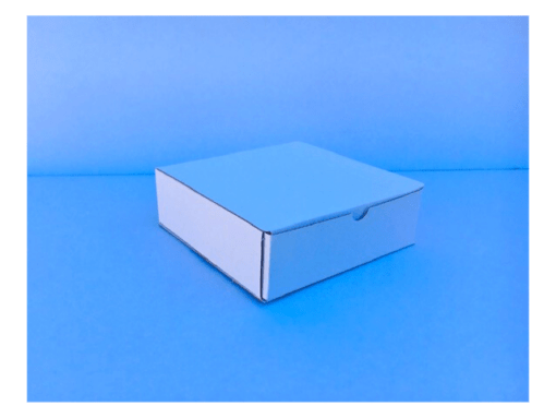 Boite postale carton d'emballage blanc 16x16x5 cm