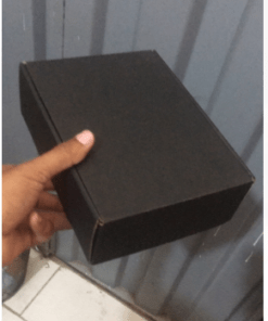 Boite 21/15/7 cm